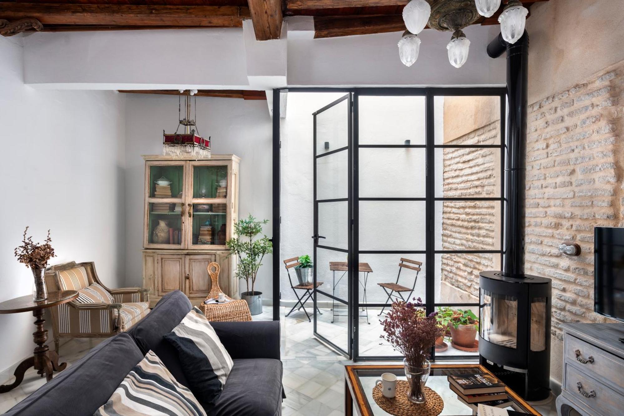 Magno Apartments Virgenes Luxury House Севилья Экстерьер фото
