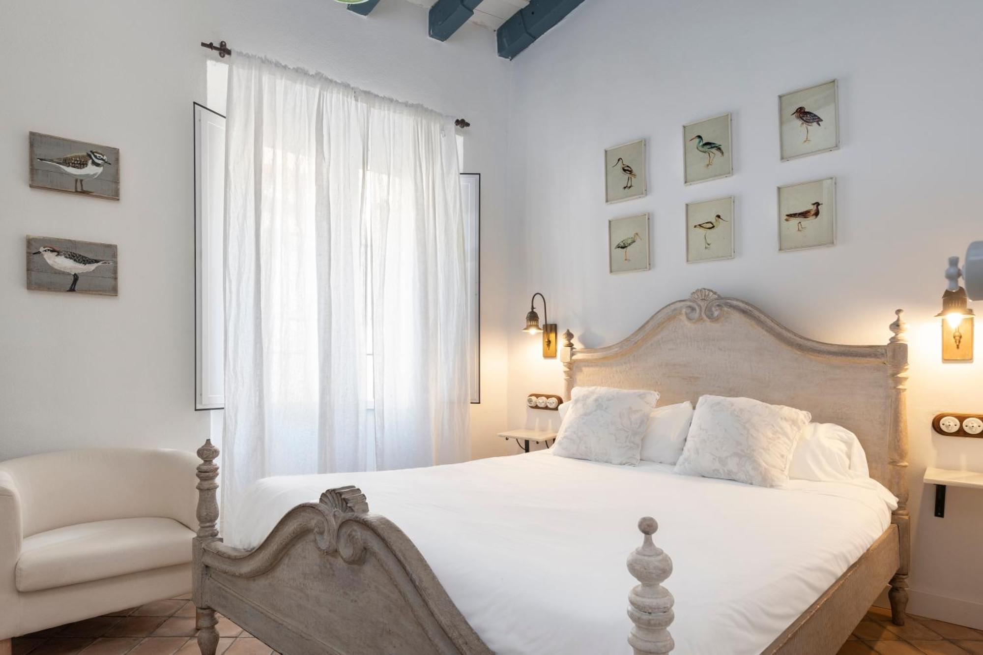Magno Apartments Virgenes Luxury House Севилья Экстерьер фото